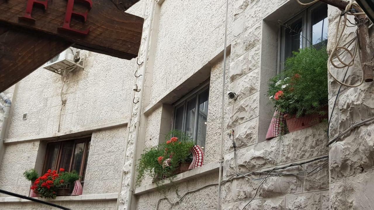 Riviera Hotel Amman Exterior photo